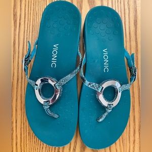 NEW Vionic Karina Turquoise Lizard Leather Sandals Orthotic Arch Support sz 10